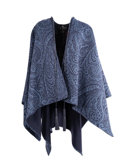 Shop ETRO  Mantella: Etro mantella in lana e cashmere jacquard.
Mantella realizzata in panno double di lana misto cashmere con motivo Paisley jacquard. 
Chiusura con laccio completato da due nappine al fondo.
Composizione: 92% lana, 7% cashmere, 1% poliammide.
Made in Italy. WRBD0012 99TJB37-S9883